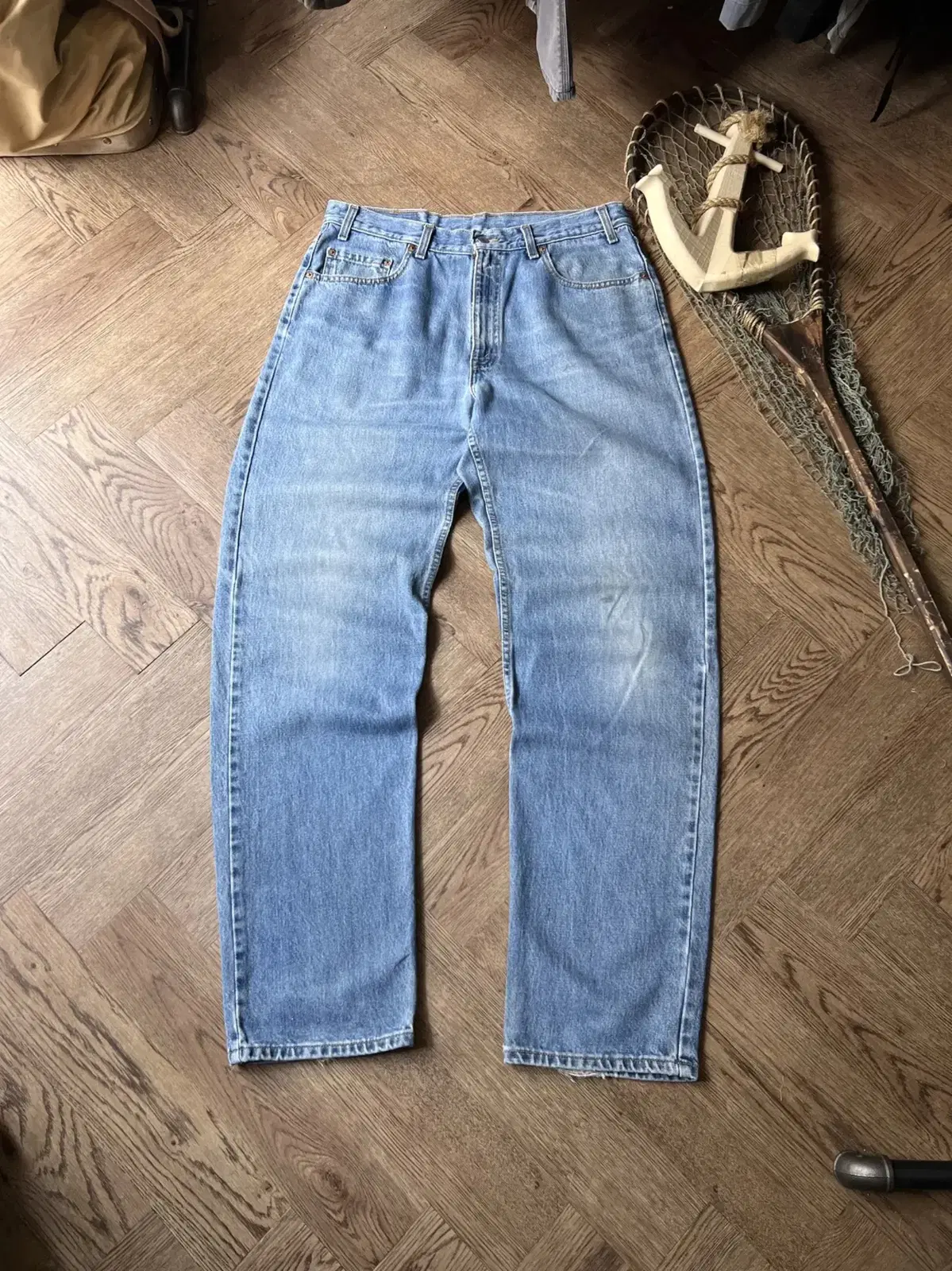 [34] Levi's Made in Canada 550 Denim Pants