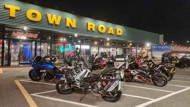 bmwr1200gsa 어드벤쳐 판매합니다 대차가능 가격조정가능