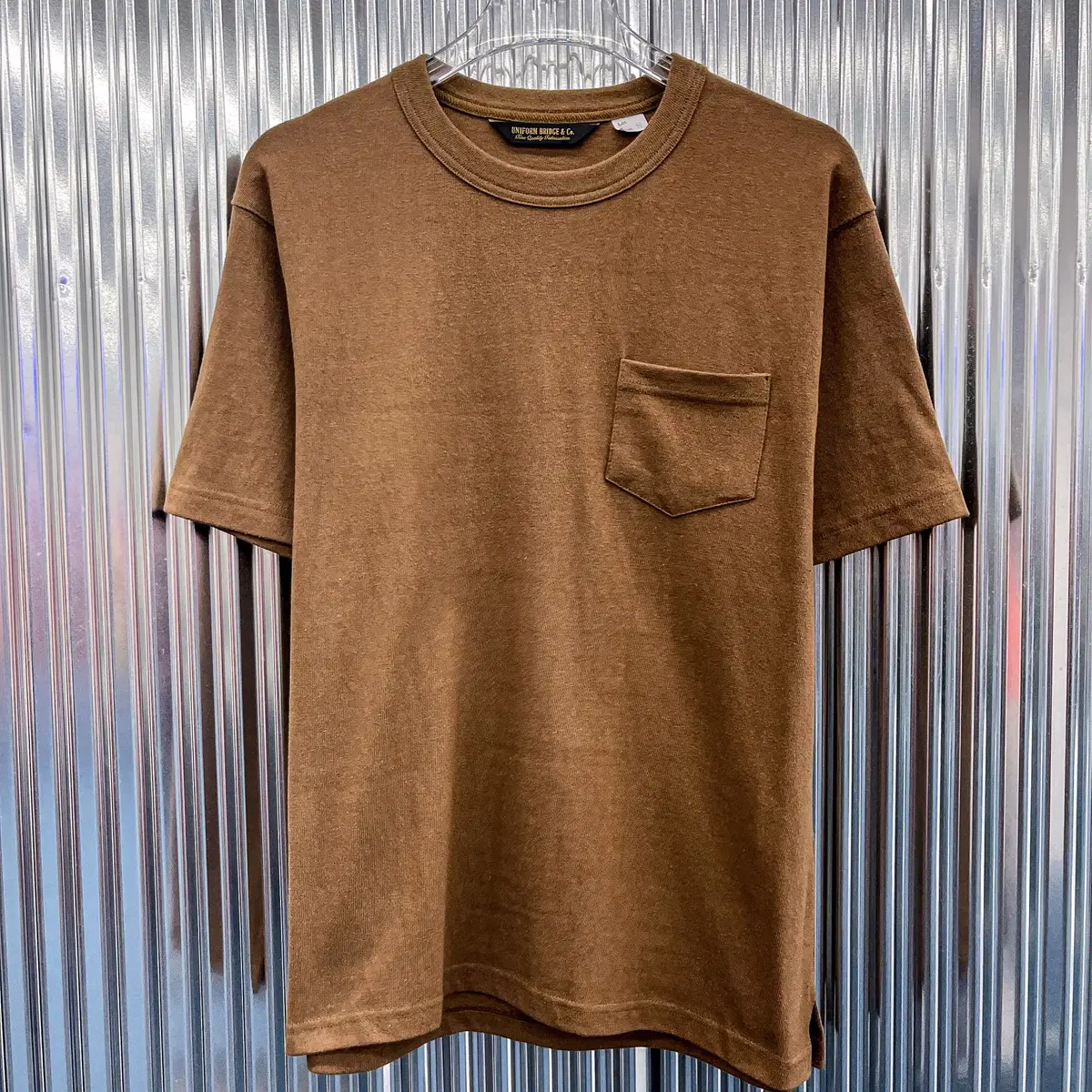 [NEW] Uniform Bridge Pocket Vahn Tee (Domestic M) I8