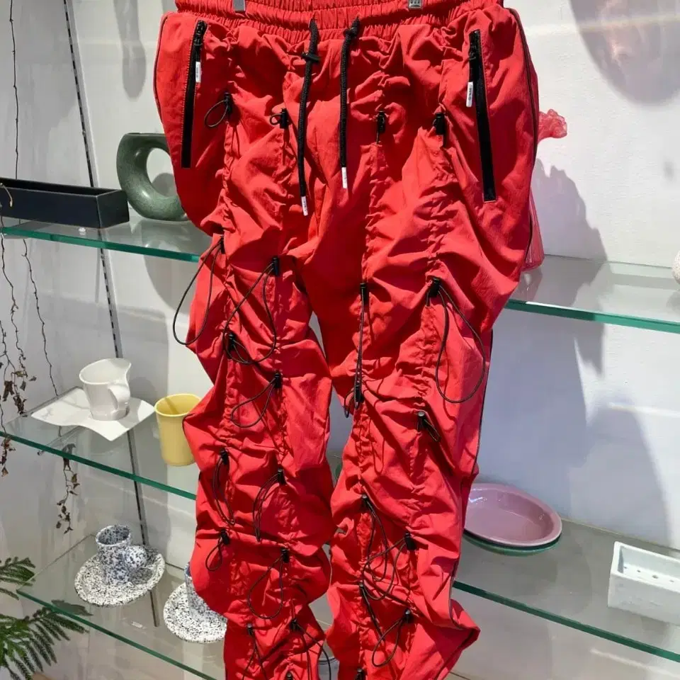 99%is gobchang pants red