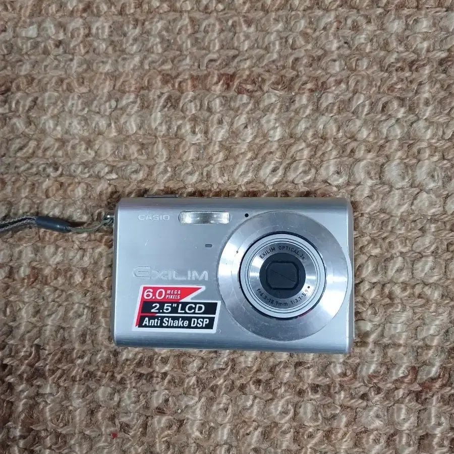 CASIO EXILIM EX Z60 카시오 디지털카메라