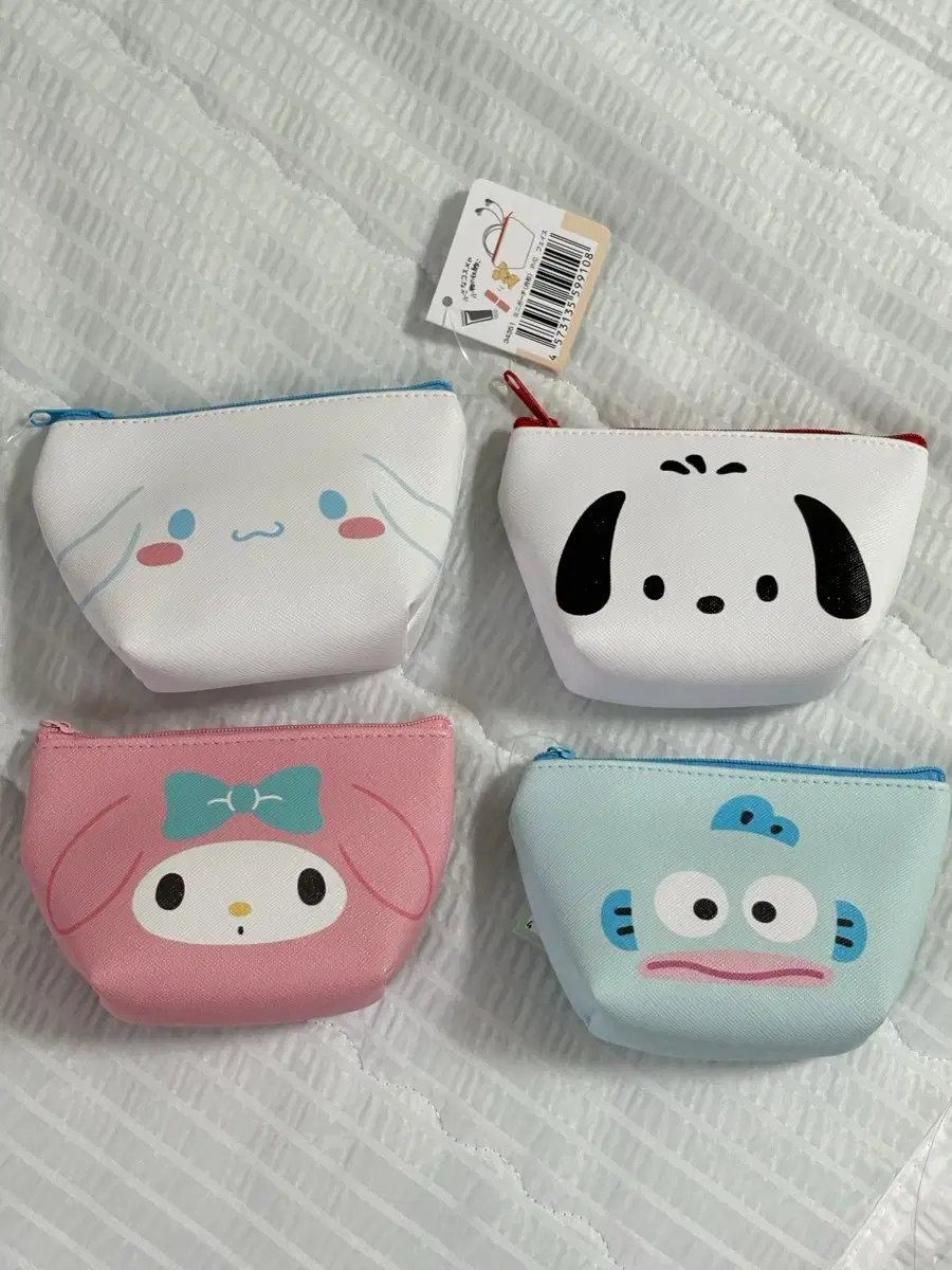 Sanrio pow,coin purse