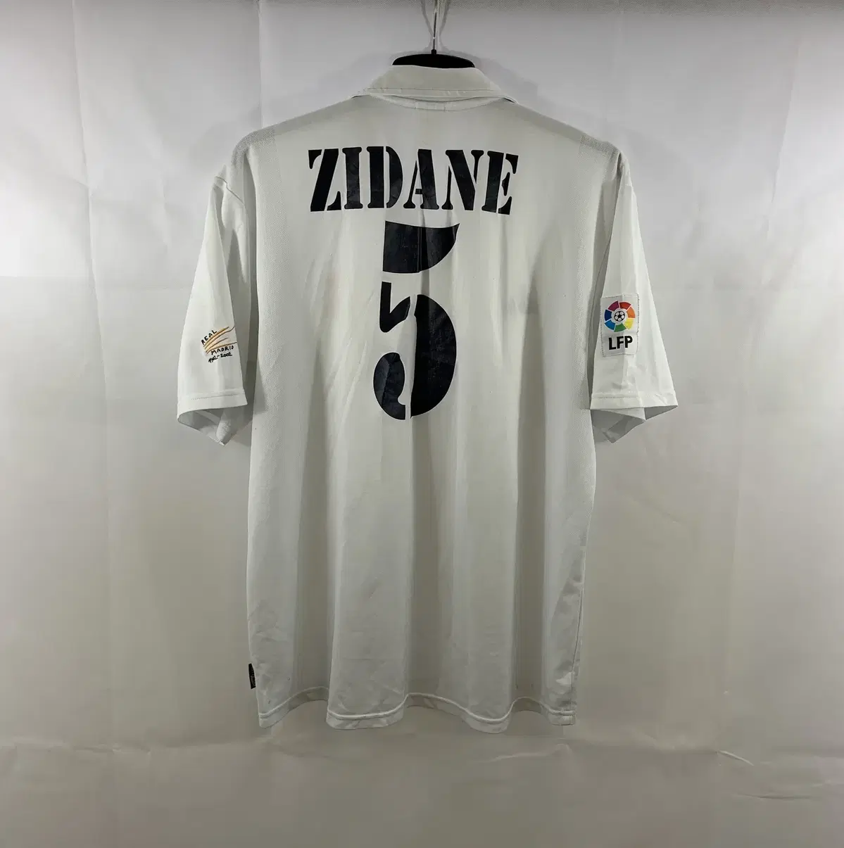 [XL] 01-02 Real Madrid Zidane 100th Anniversary Soccer Shirt