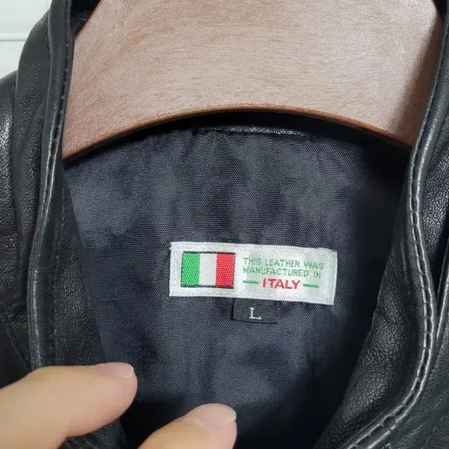 [M]ITALY이테리 YKK지퍼 멀티포켓 가죽100% 바이크레이싱자켓!