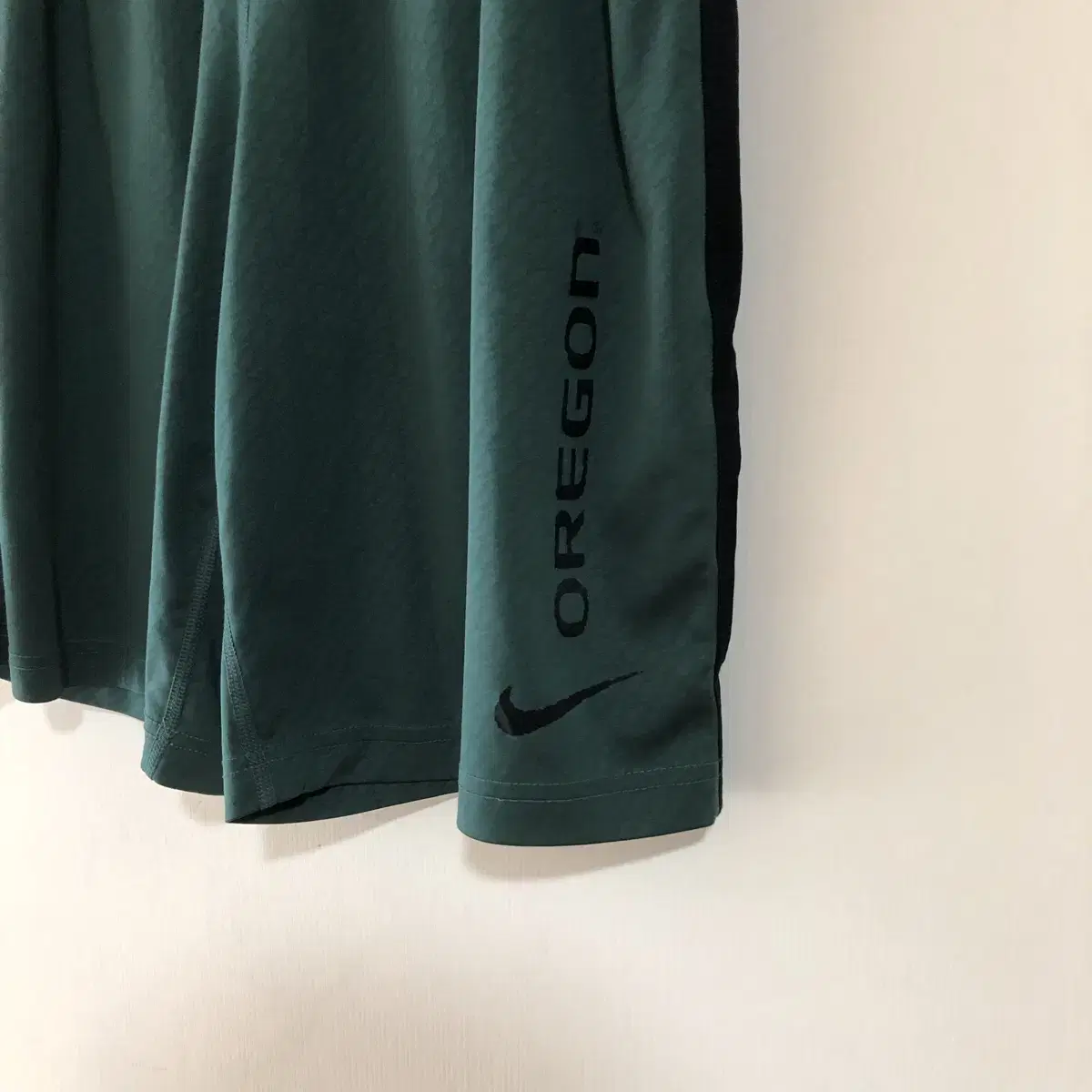 Vintage Nike oregon green training sho