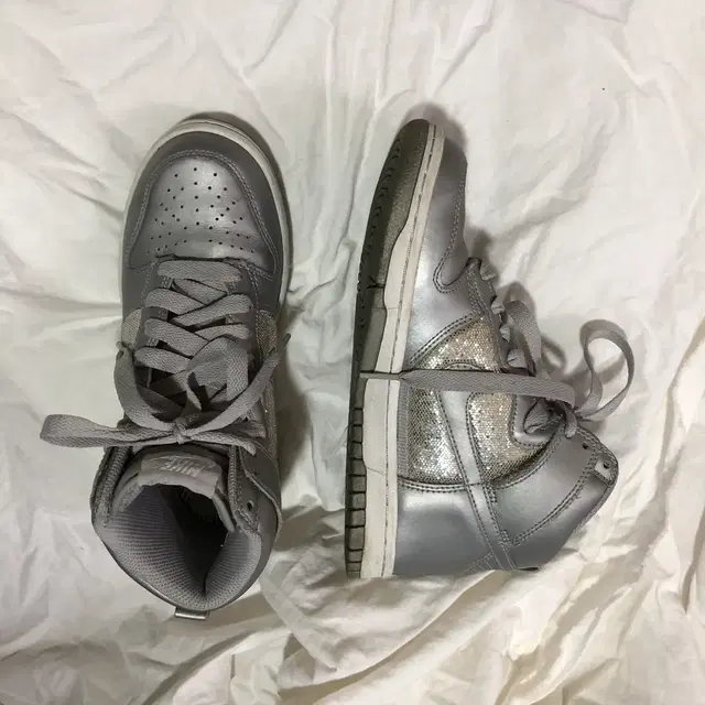 Vintage Nike Dunk High Metallic Silver