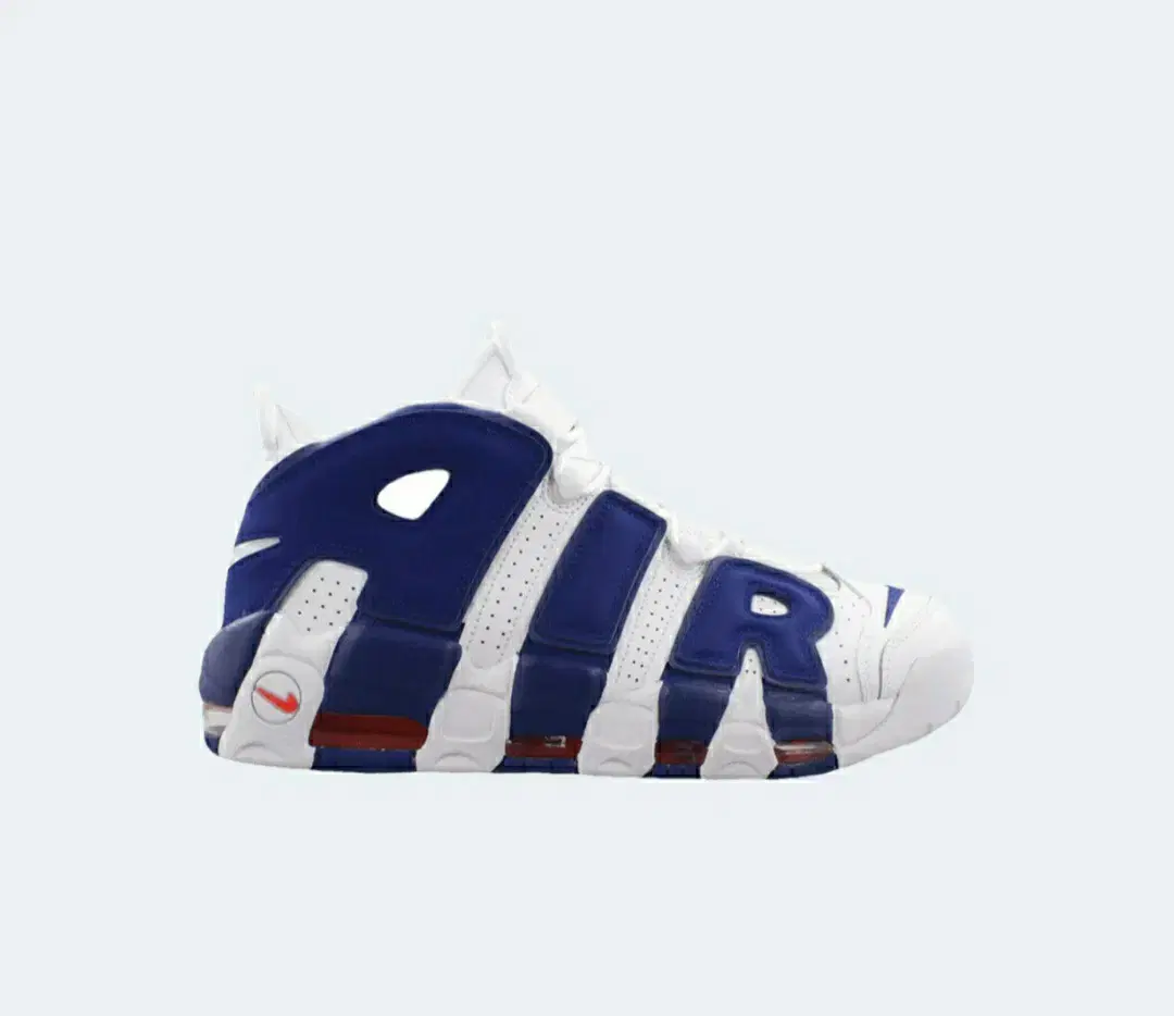 Uptempo Knicks size 275