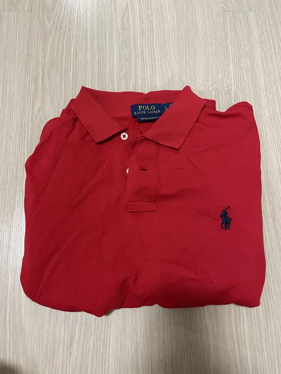 Polo Classic Fit L (1 wear)