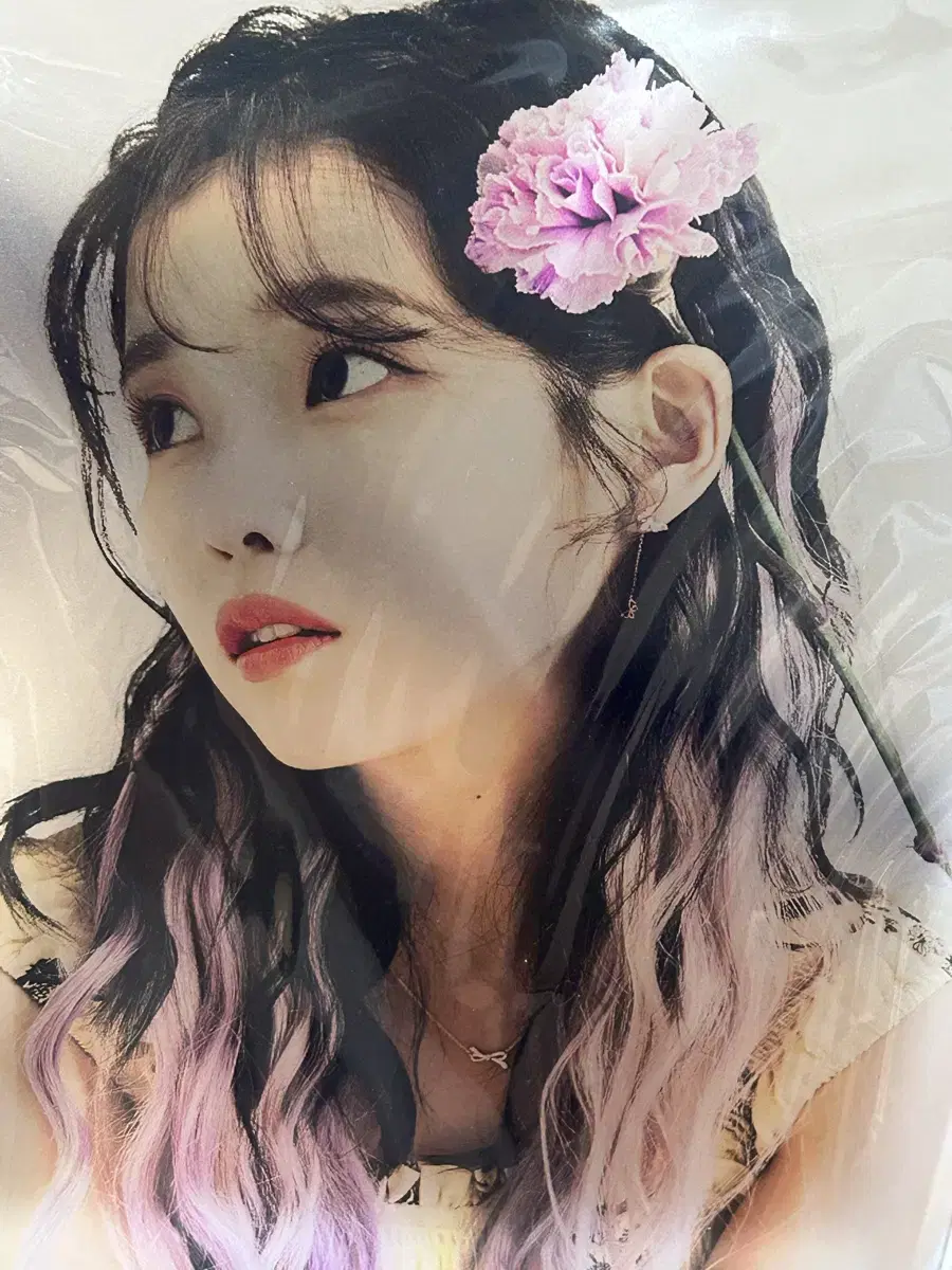 IU Golden Hour Transparent Picture Frame