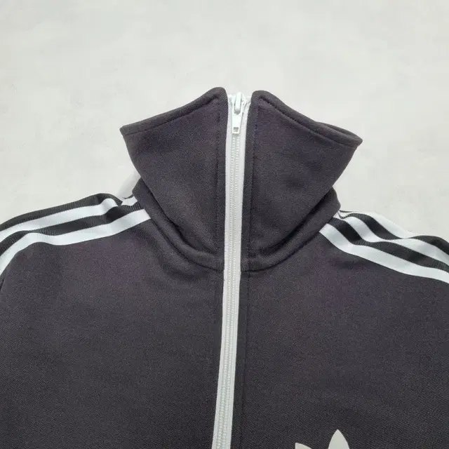 빈티지 아디다스 코코아 브라운 져지 - 2xs  adidas 트랙탑