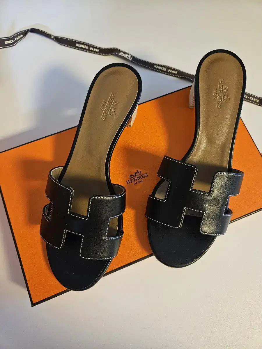 (baro35.5) Hermès Oasis Black