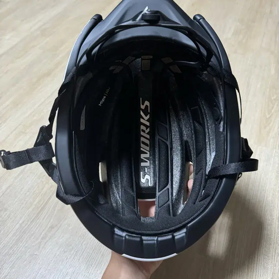 S-Works Evade 3 에어로 헬멧 판매합니다