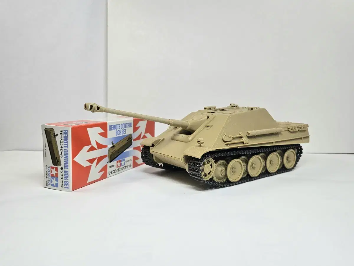 금속제 더블기어 [타미야] 1/35 JAGDPANTHER(조립품)