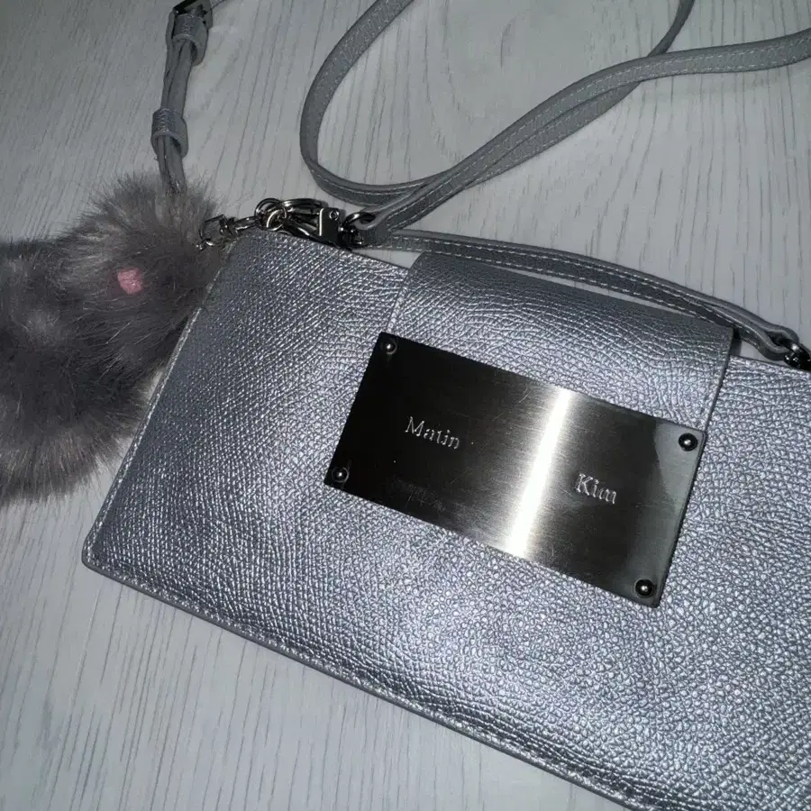 마뗑킴 compact mini bag silver