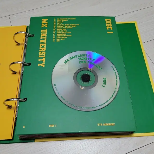 몬스타엑스 5기 팬콘 DVD 포스터 스티커