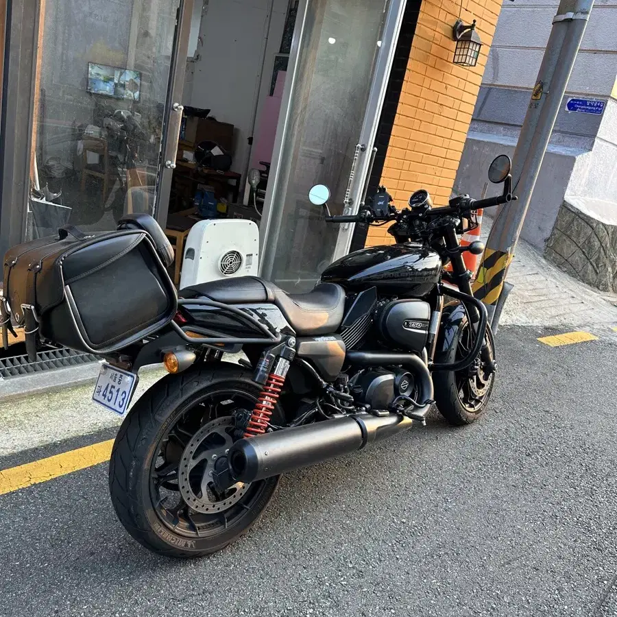 스트리트로드750