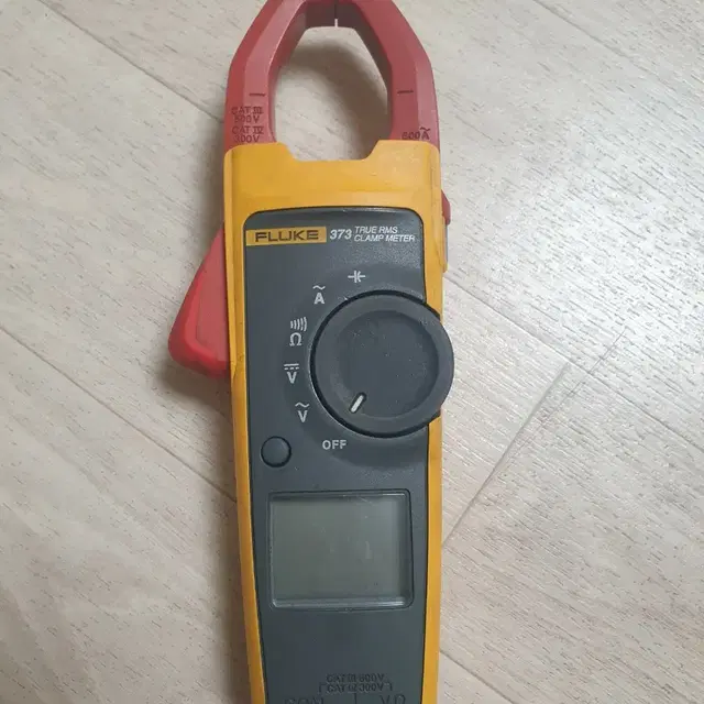 FLUKE 373