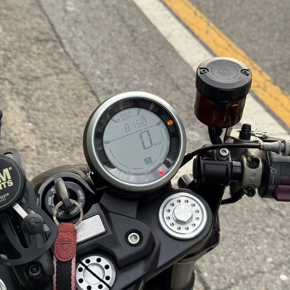 두카티 스크램블러 카페레이서 81xx km