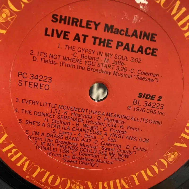 SHIRLEY MACLAINE LIVE LP / AA4153