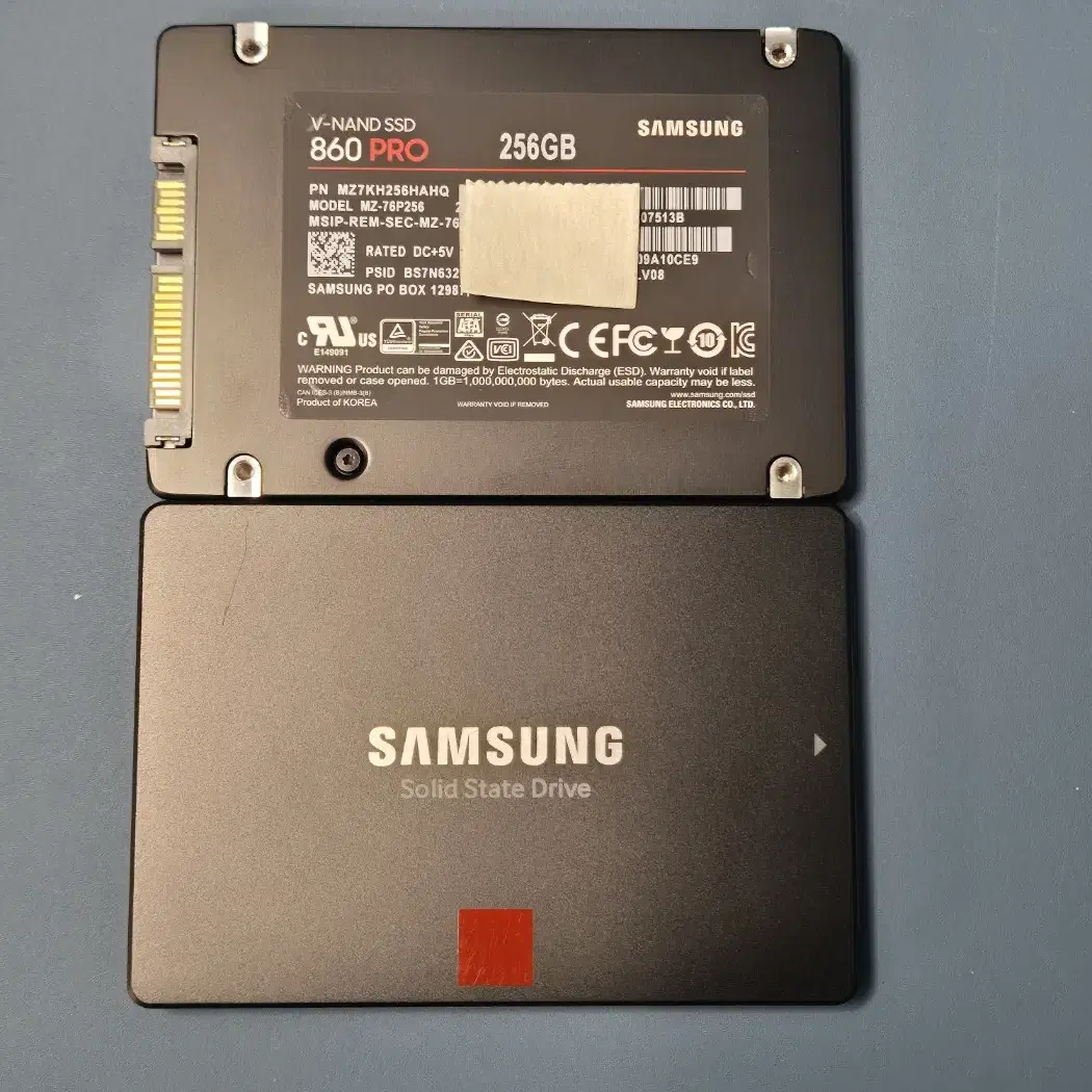 삼성 SSD 860 PRO 256G  판매합니다.