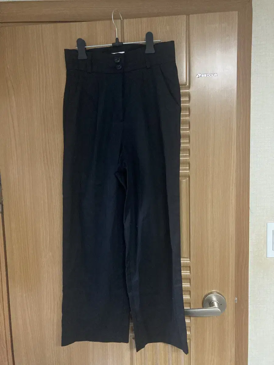 Pin Tuck Wide Pants New Award