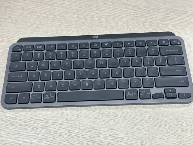 로지텍 mx keys mini 영어자판 키캡, 힌지