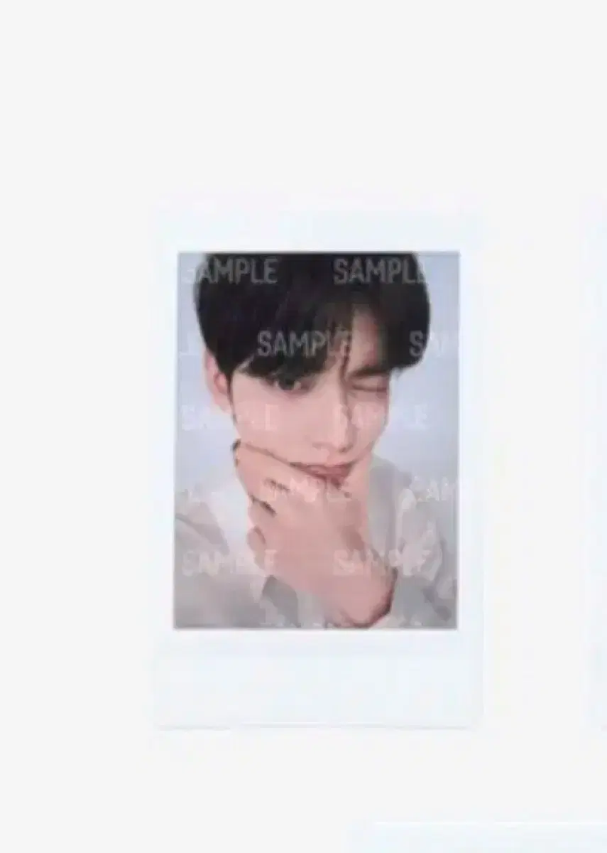 txt Japan dome tour Instant pola (spot)