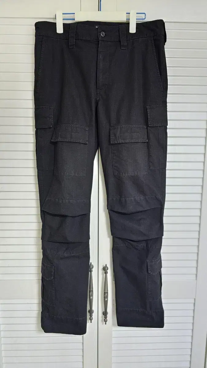 [50] Balenciaga Slim Cargo Pants