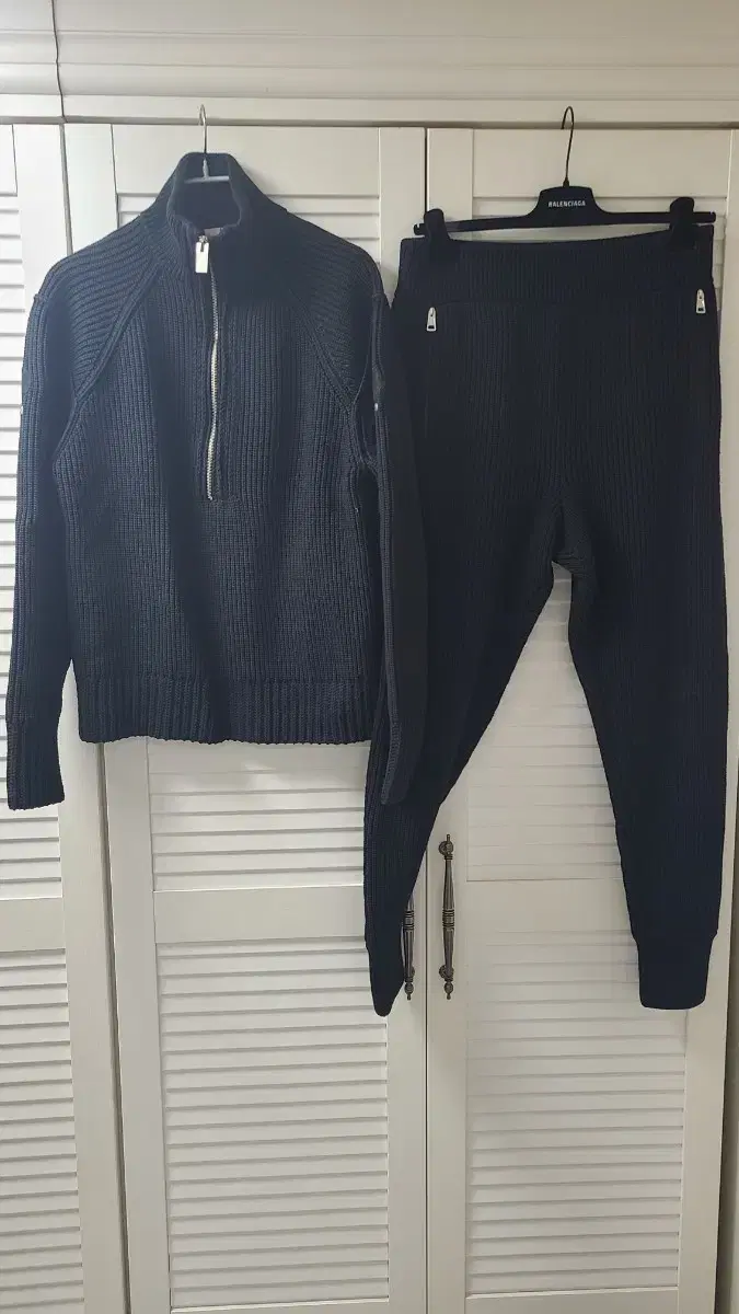 [M.M] Moncler Alix Knit Setup