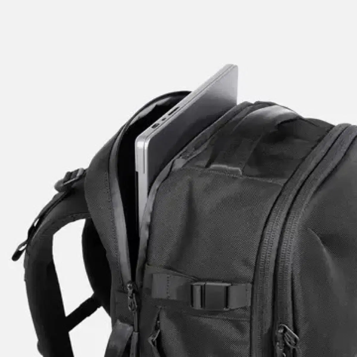 AER Travel Pack 3 (Black)