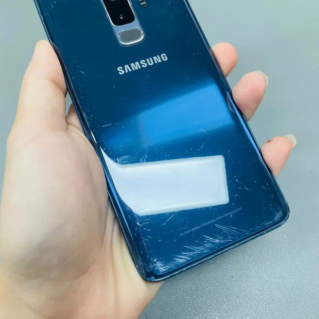 갤럭시 S9+ 블루 64GB KT 공기계 저렴하게판매합니다