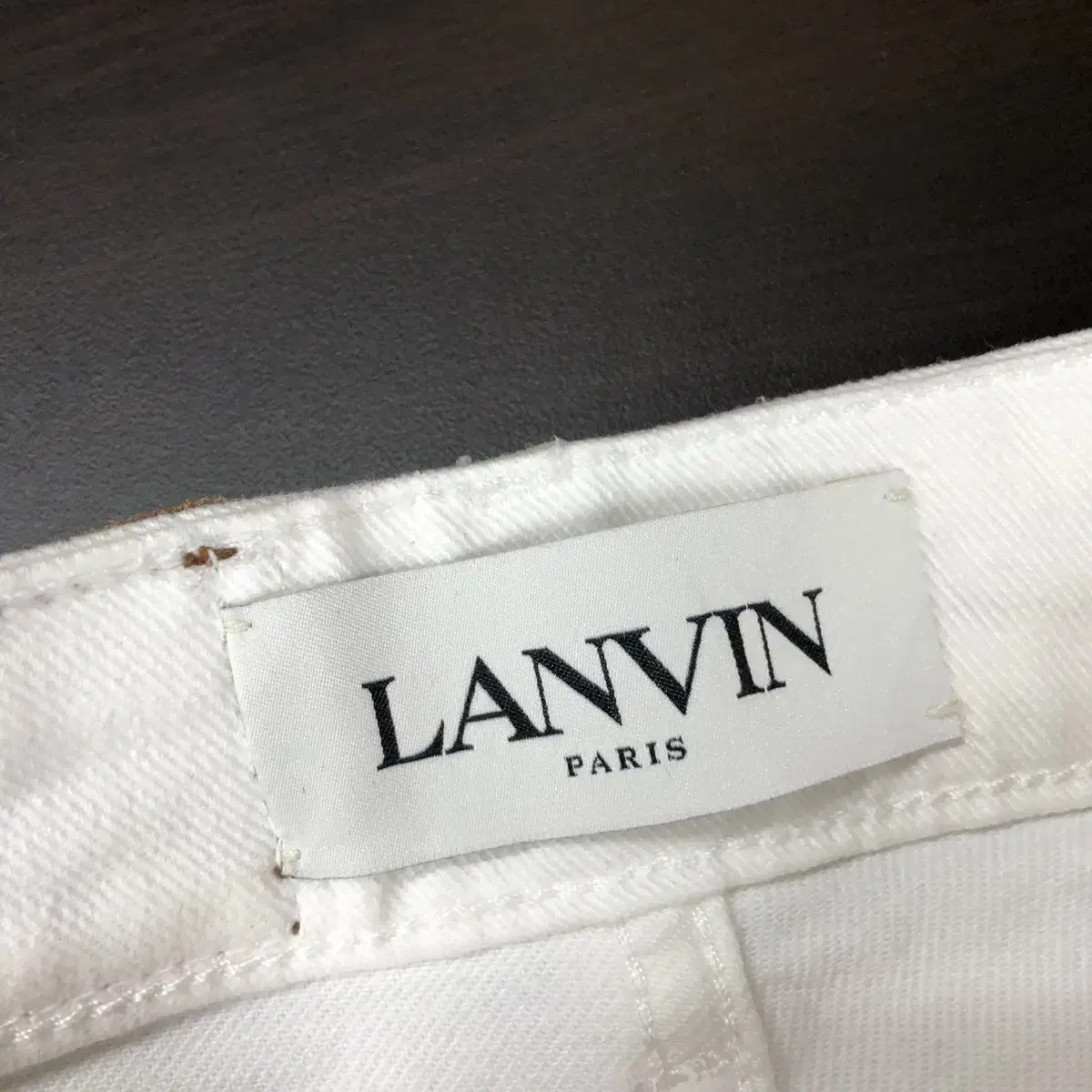 [ LANVIN ] 2023 랑방 파리 로고패치 화이트 팬츠