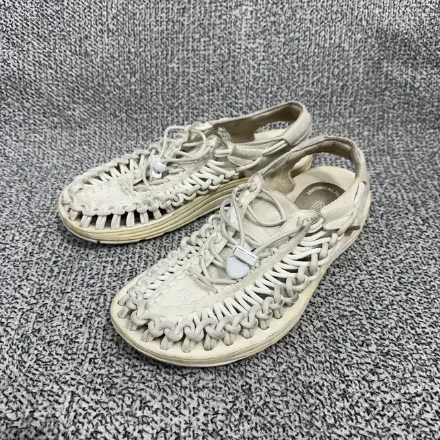 keen 킨 유니크 화이트 240