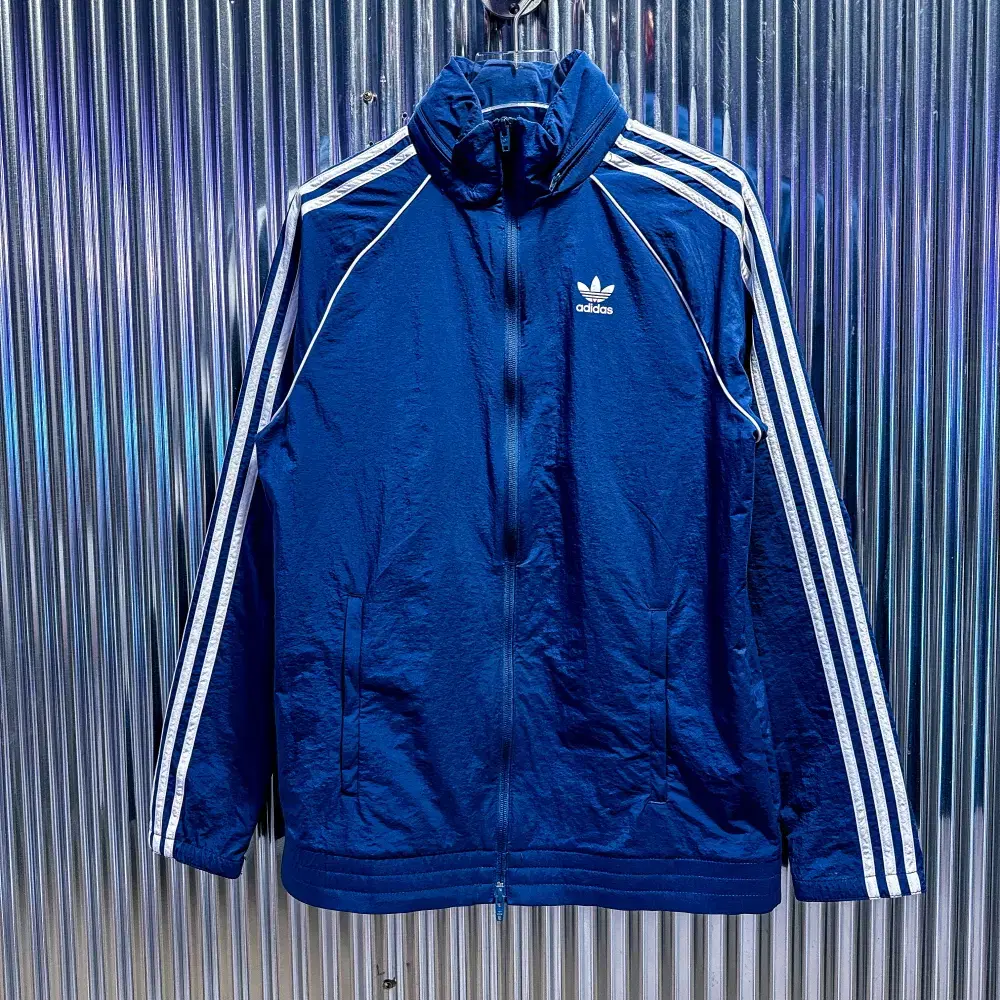 adidas Old School Track Windbreaker Jacket (Domestic M) CC509