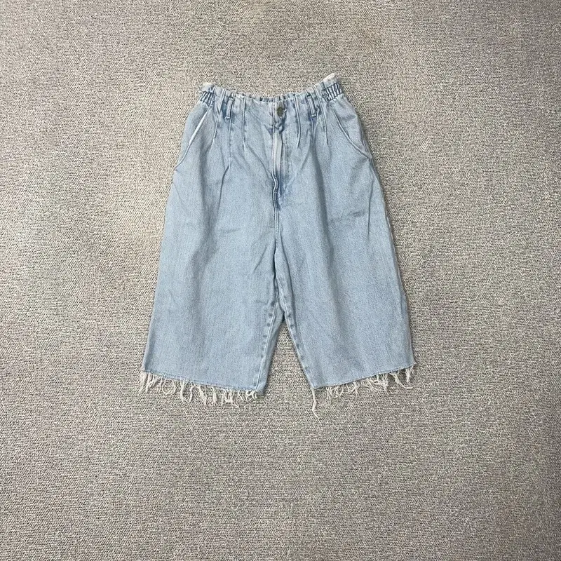 Zara Light Blue Denim Bermuda Pants 30