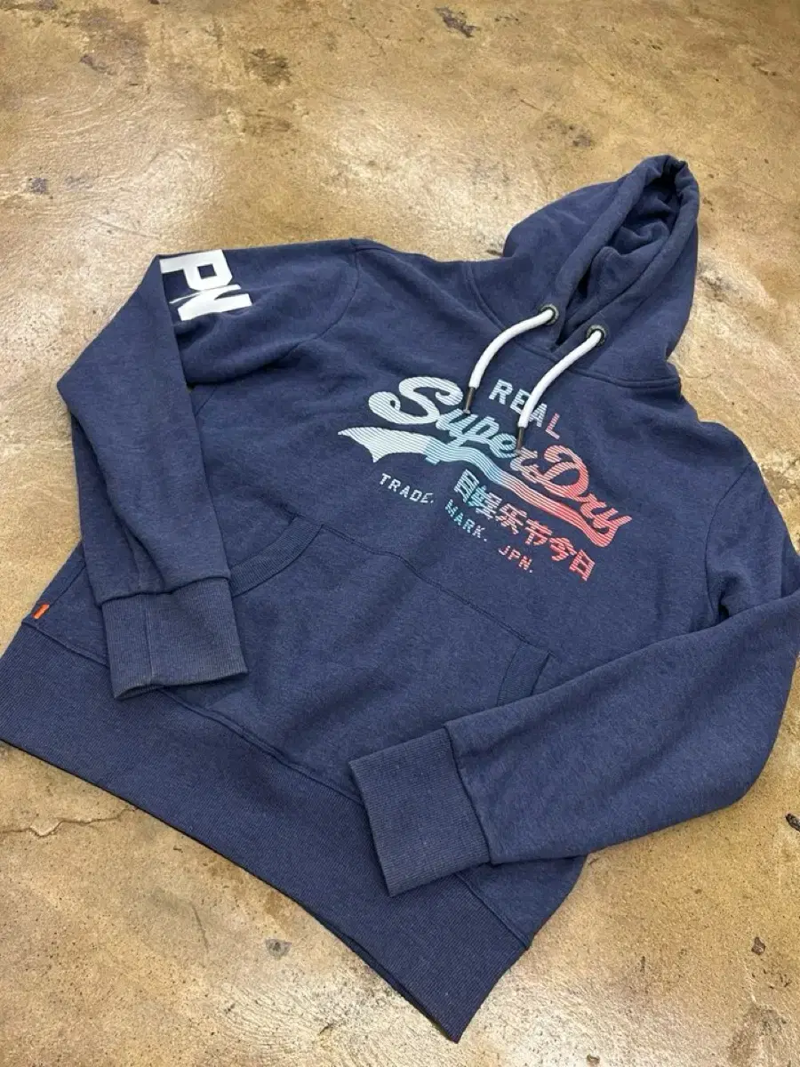 (Genuine/L) Vintage Superdry Hoodie