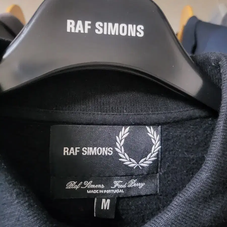 [RAF SIMONS] 라프시몬스X프레드페리 PK긴팔 팝니다