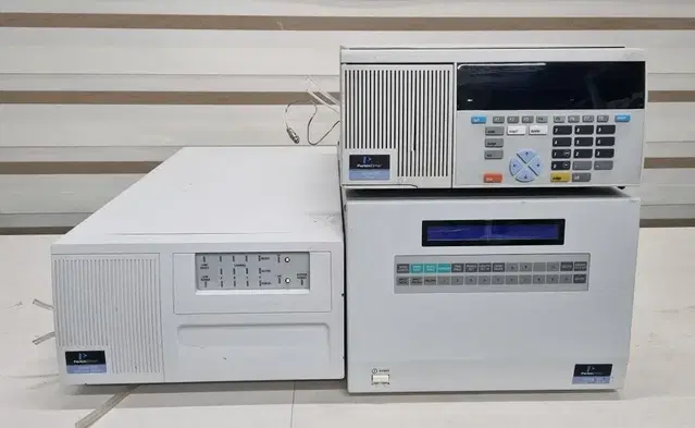 Perkin Elmer Series 200 HPLC.