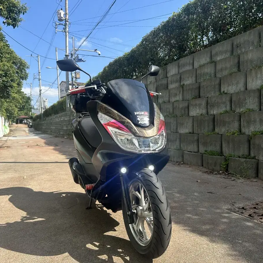 부산 커스텀 pcx125 짧은키로수