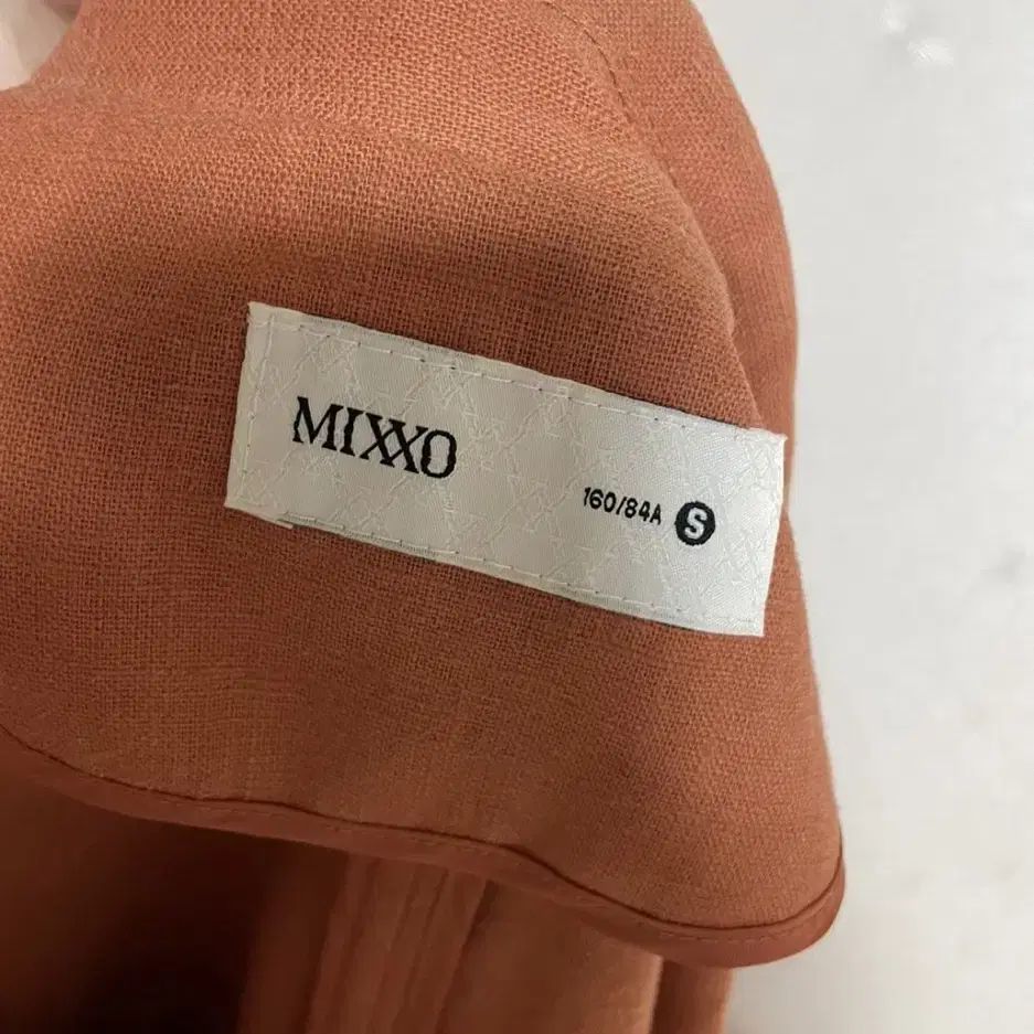 미쏘(MIXXO) 린넨 자켓