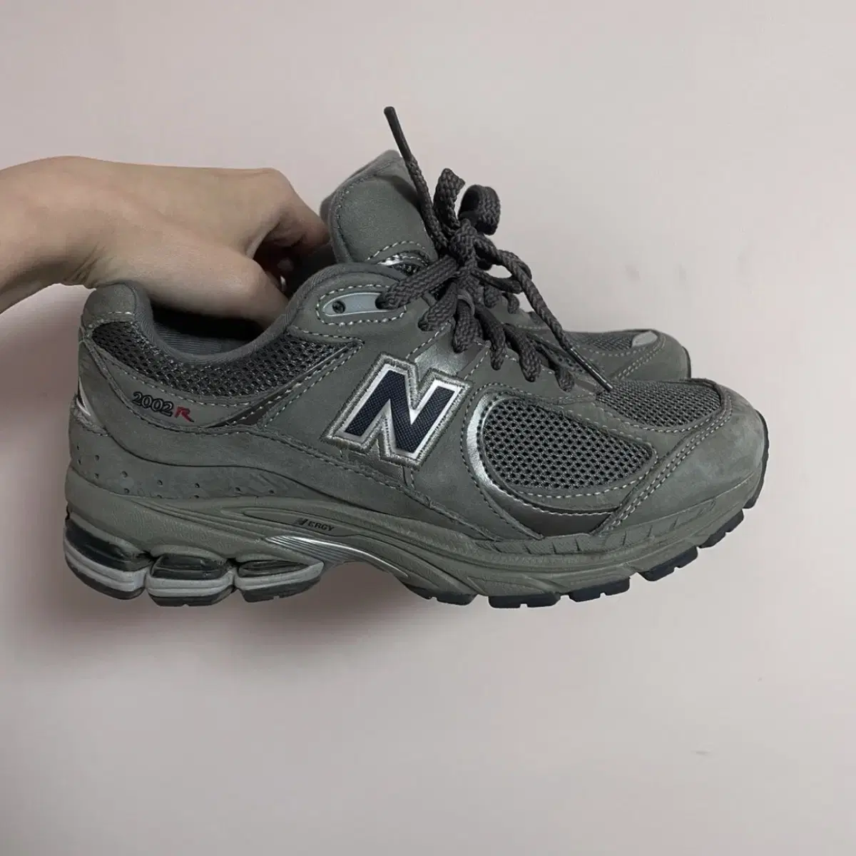 New Balance 2002R Gray Size 225