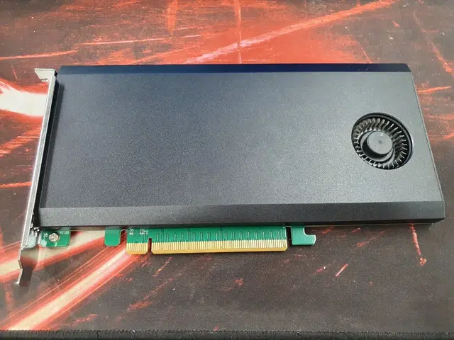 M.2 SSD 4개 추가 컨트롤러 + 2TB SSD 판매합니다