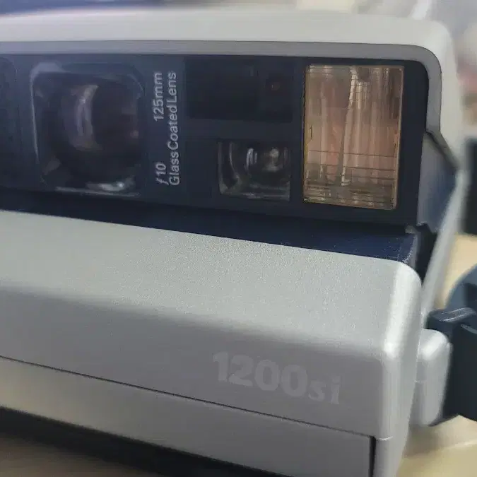 Polaroid 1200si 카메라