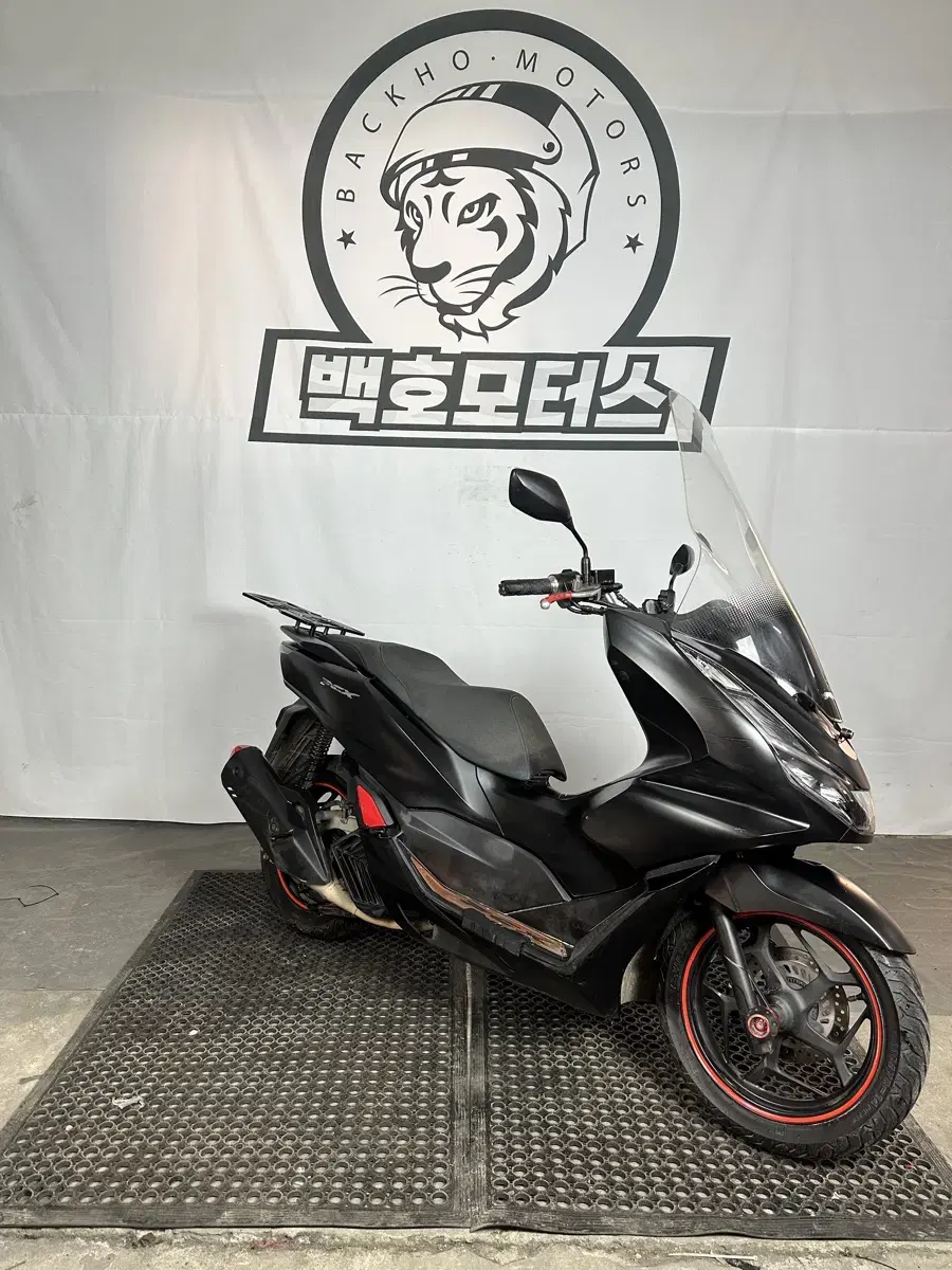 (이벤트중 내용참고)21년식 pcx ABS 블박2채널