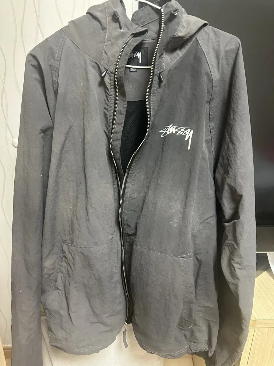 Stussy Wave Die Beach Shell Jacket Black