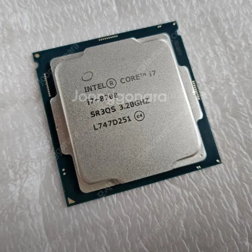 구매) i7 8700 .9700 구매희망합니다