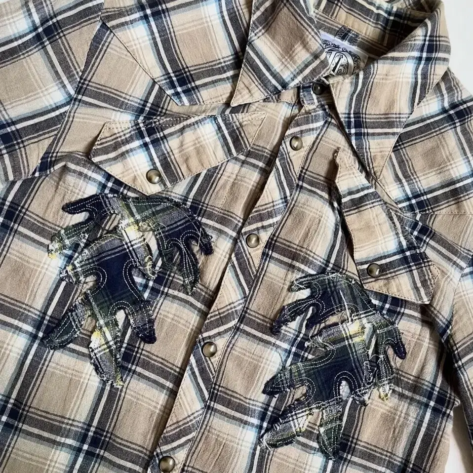 Obelisk Patch Embroidery Check Shirt