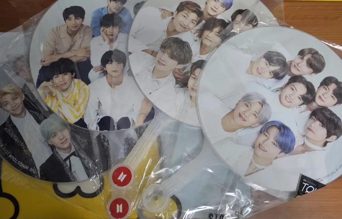 BTS sealed image picket in bulk