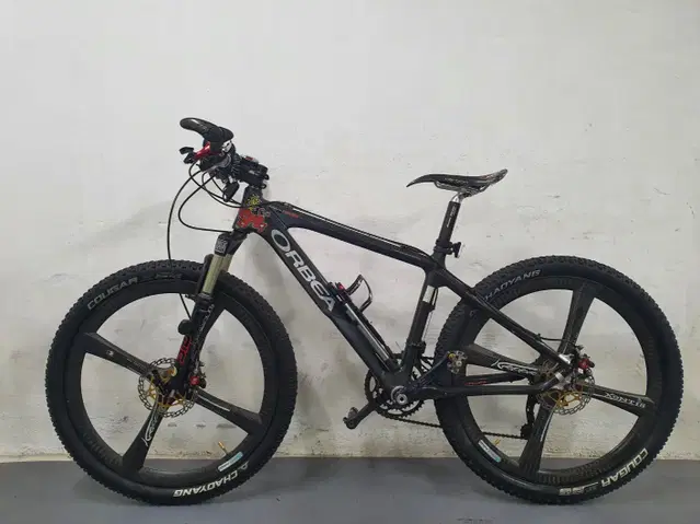 오베아 알마 카본 XTR 최상급 mtb 자전거 + 젠티스 카파 카본 휠셋