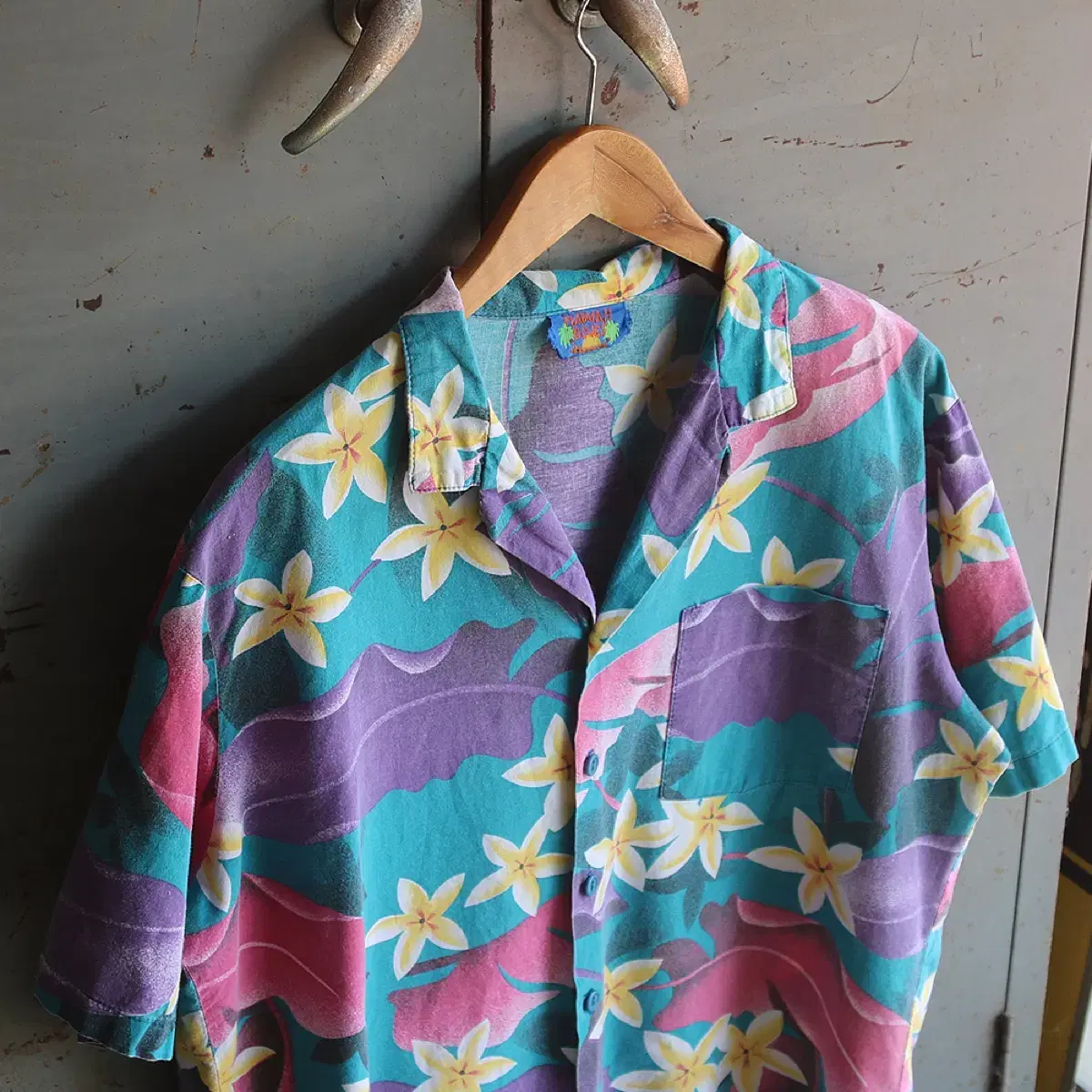 (Worn Cut) Hawaii Blues Hawaiian Shirt (Men's 100)